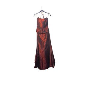 Belsoie women’s formal strapless, floorlength, maroon gallon, size 12